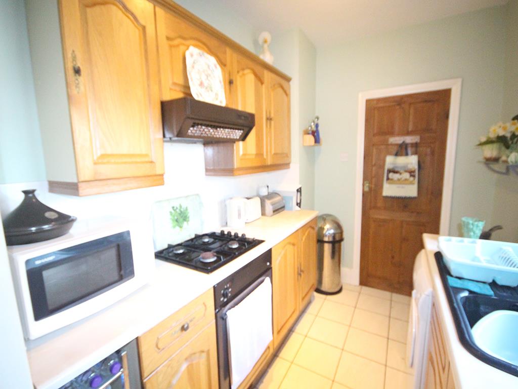 3 bedroom end terrace house For Sale in Barnoldswick - IMG_2049.jpg